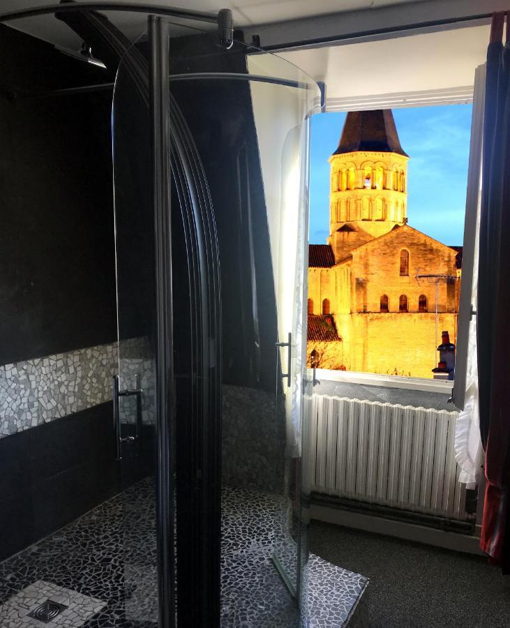 Hotel De La Basilique 파라이르모니알 외부 사진
