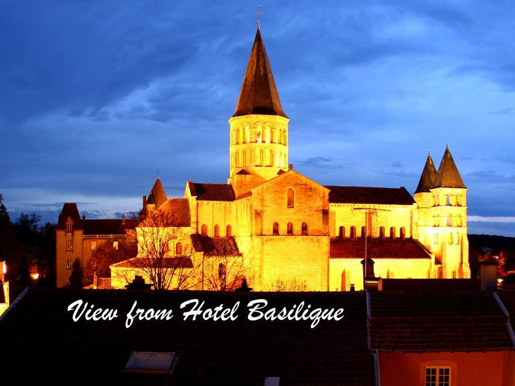 Hotel De La Basilique 파라이르모니알 외부 사진